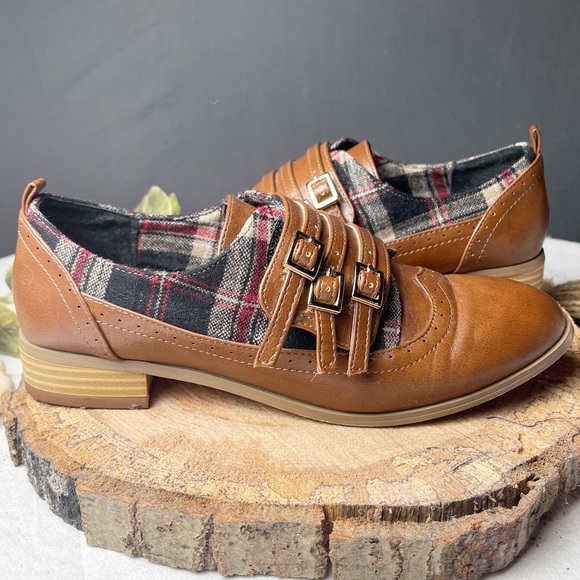 mark. -Mad About Plaid -Brogues Booties-Size 7 - Picture 1 of 5